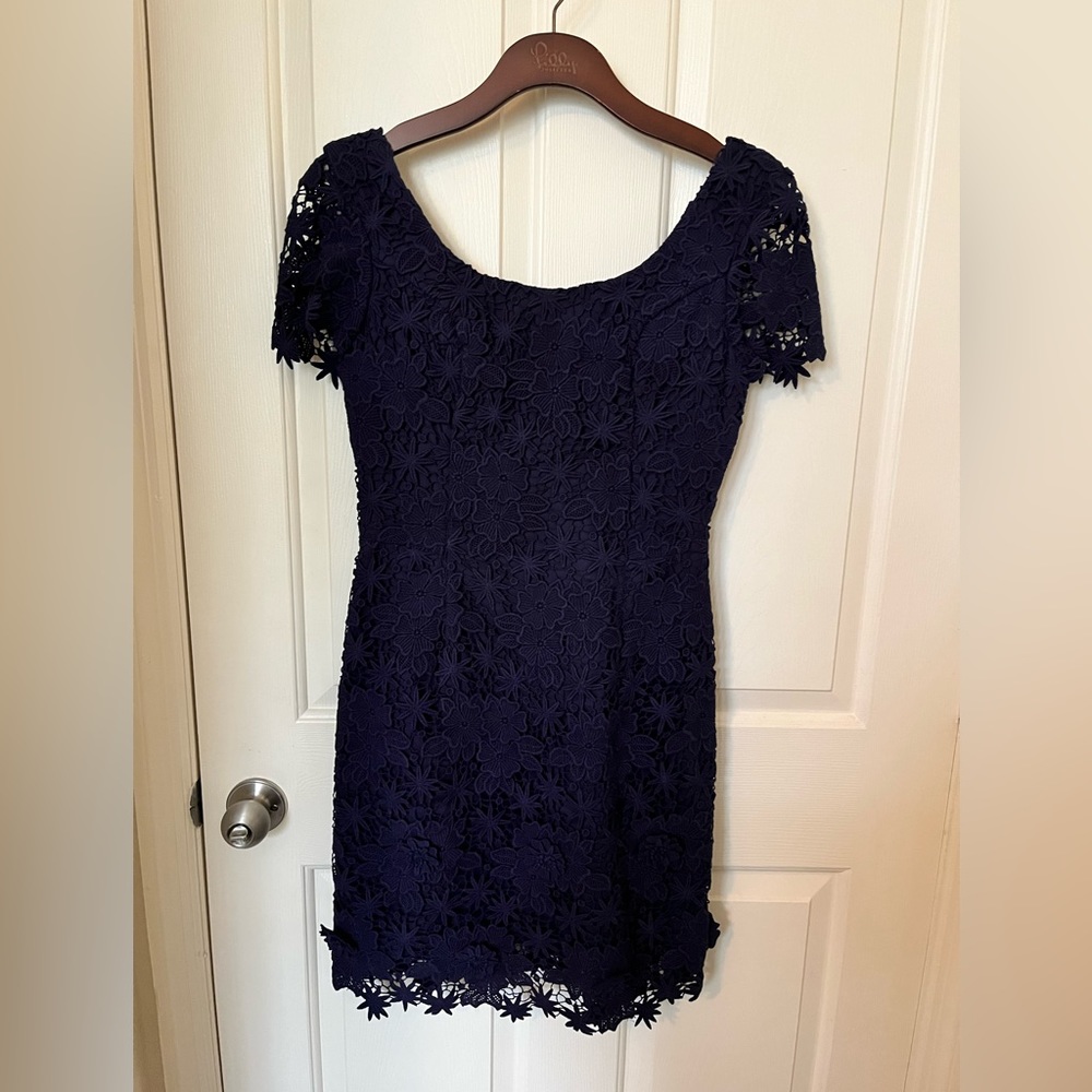 NWOT Lilly Pulitzer navy embroidered dress with original hanger